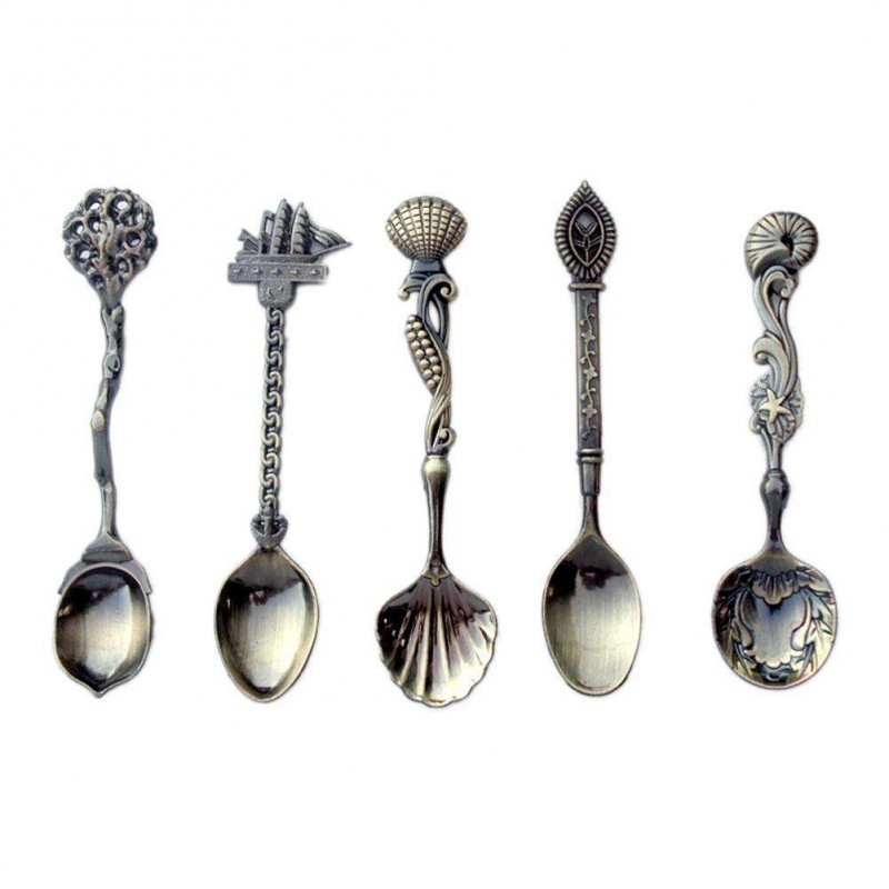 5pcs Kitchen Bar Vintage Royal Style Metal Carved Mini Coffee Spoons