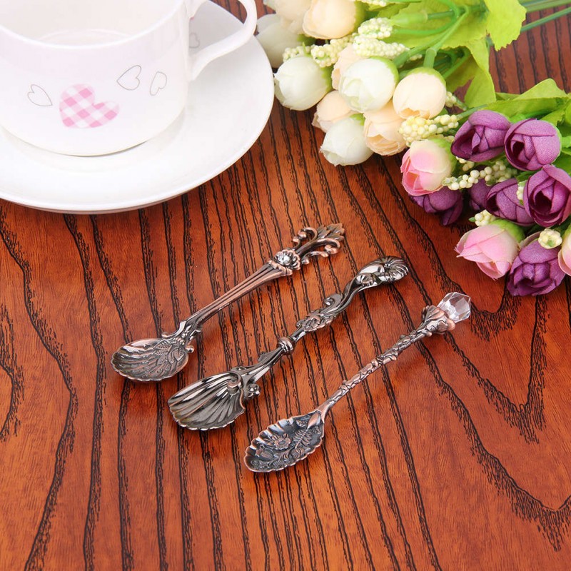 3pcs Retro Fashion Royal Vintage Tea Spoon Coffee Scoops Ice Cream Sponge